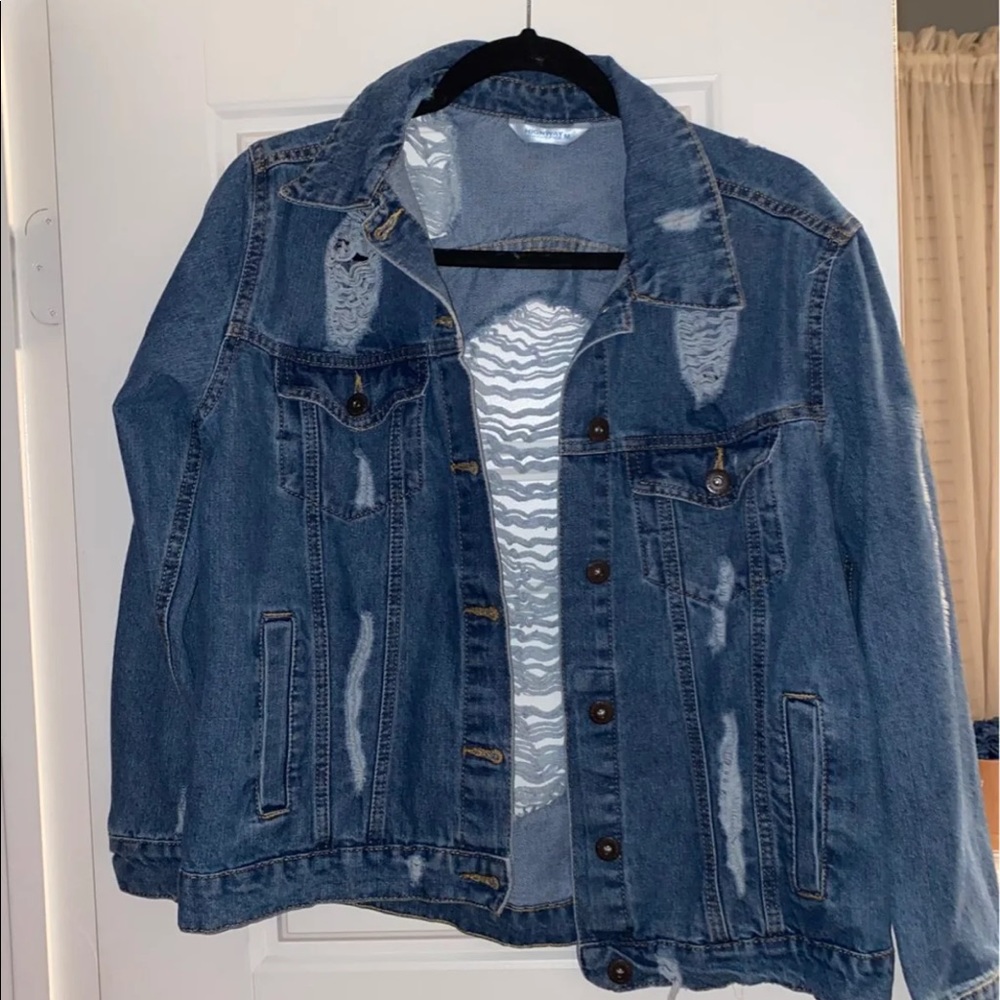 Destressed boyfriend Jean Jacket